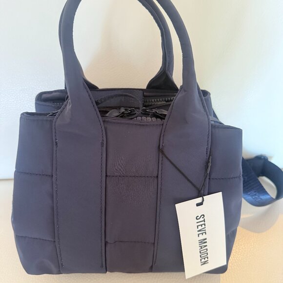 NWT STEVE MADDEN BBANDO SATCHEL CROSSBODY BAG W AIRPOD CASE NAVY - Picture 3 of 6